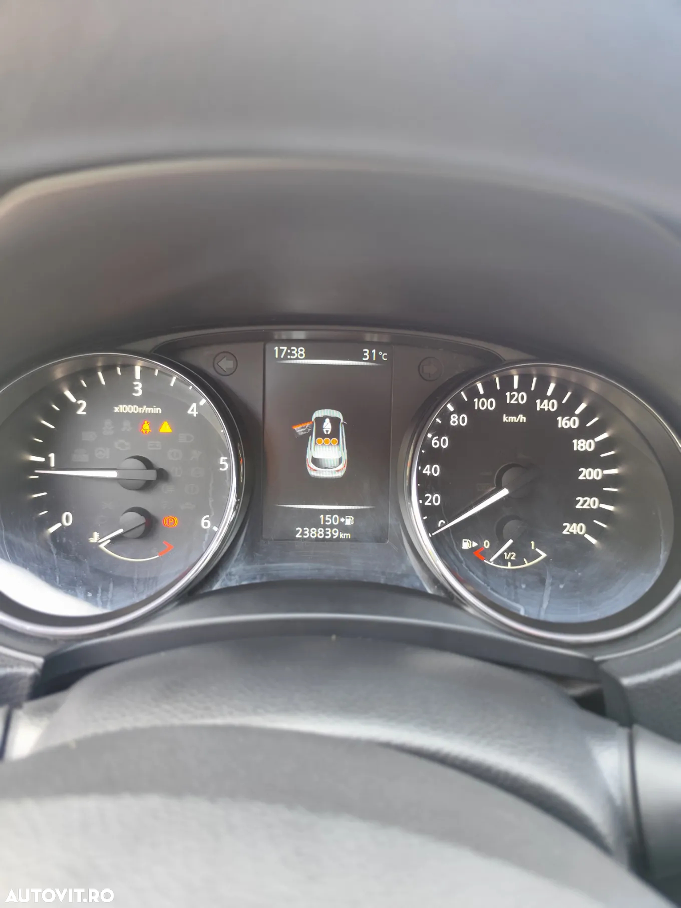 Nissan Qashqai 1.5 DCI TEKNA - 4