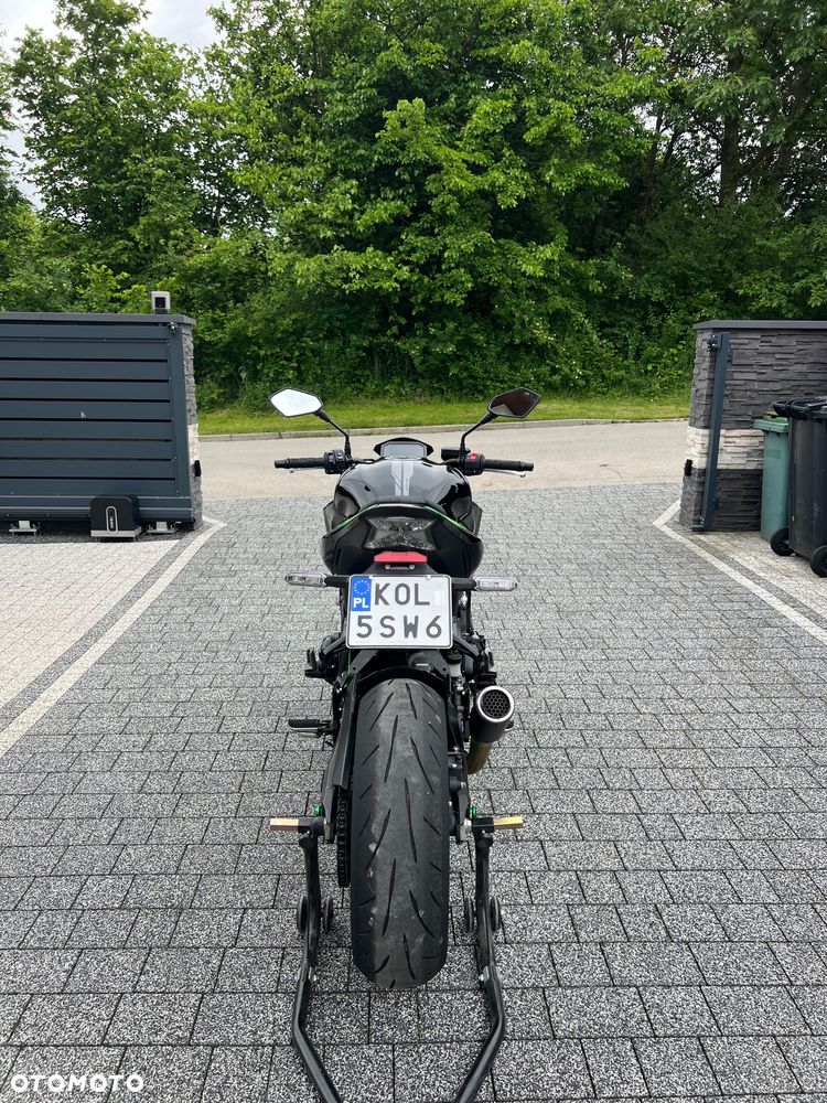 Kawasaki Z 900 - 5