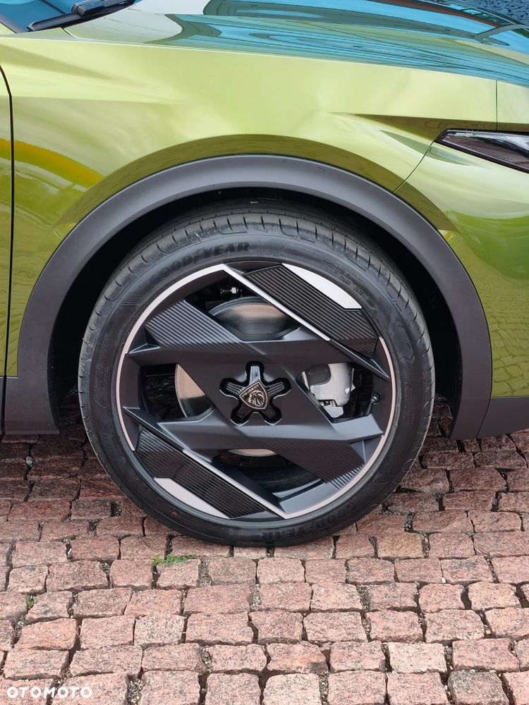 Peugeot 408 1.6 Plug-in Hybrid 240 GT Exclusive e-DCS7 - 15