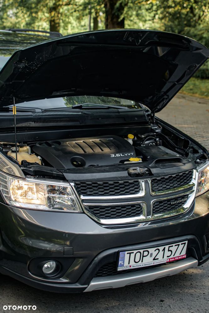 Dodge Journey - 8