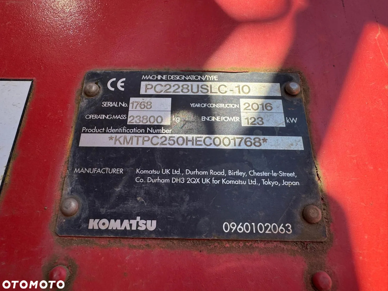 Komatsu PC 228 USLC-10 - 19