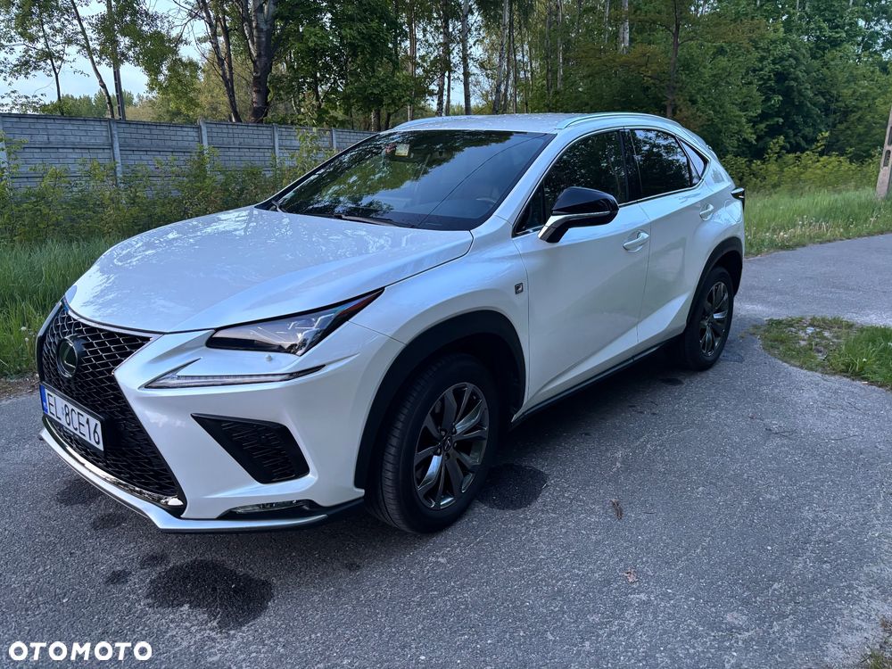 Lexus NX 300 F Sport AWD - 3
