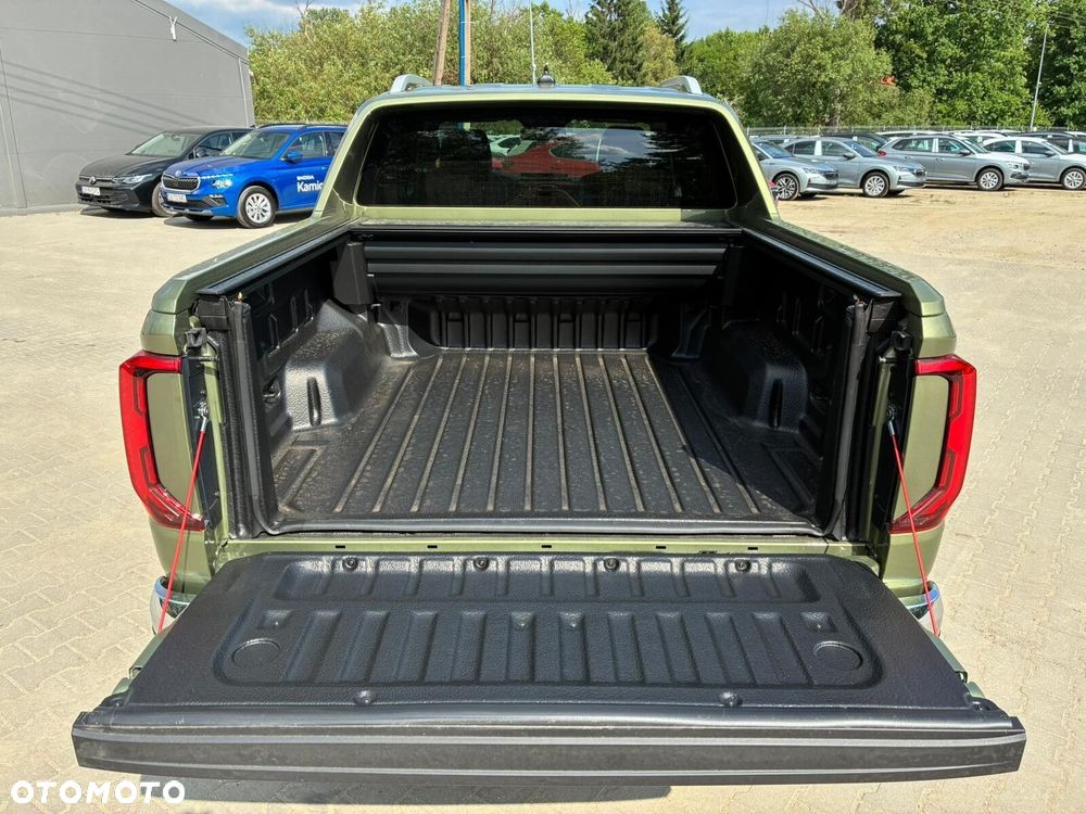 Volkswagen Amarok - 10