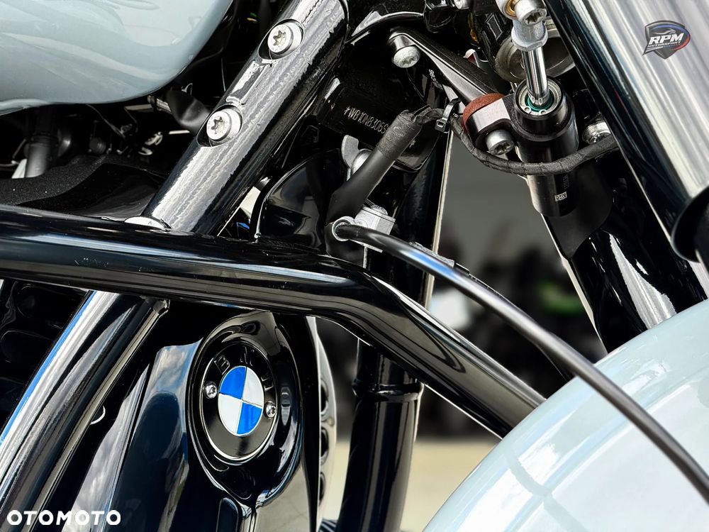 BMW R - 16