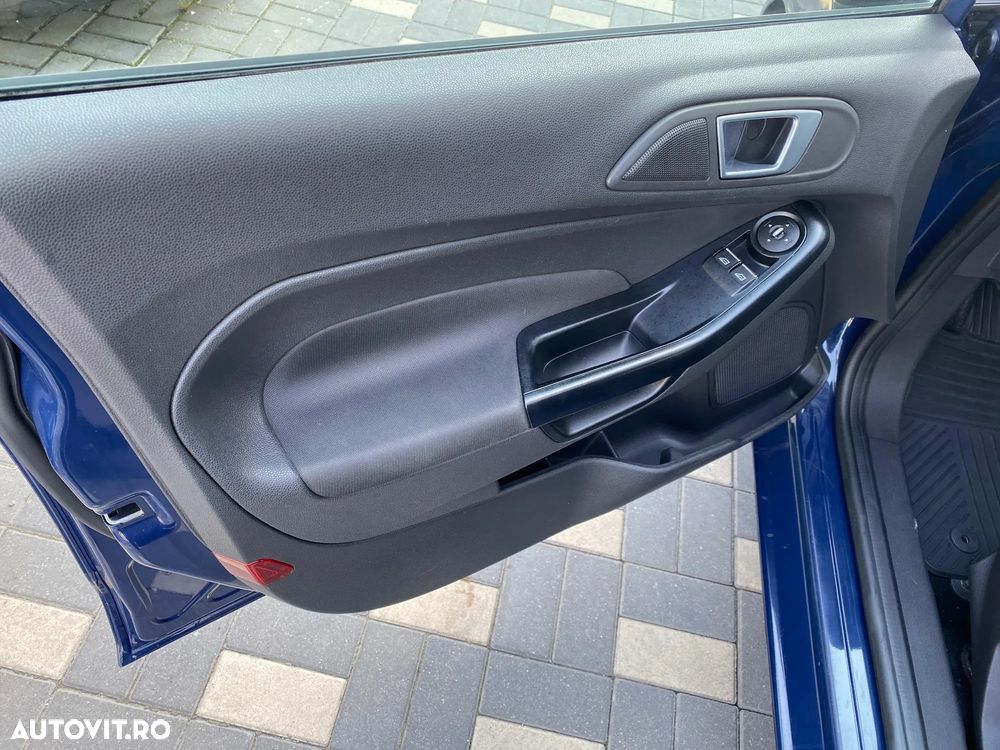 Ford Fiesta - 23