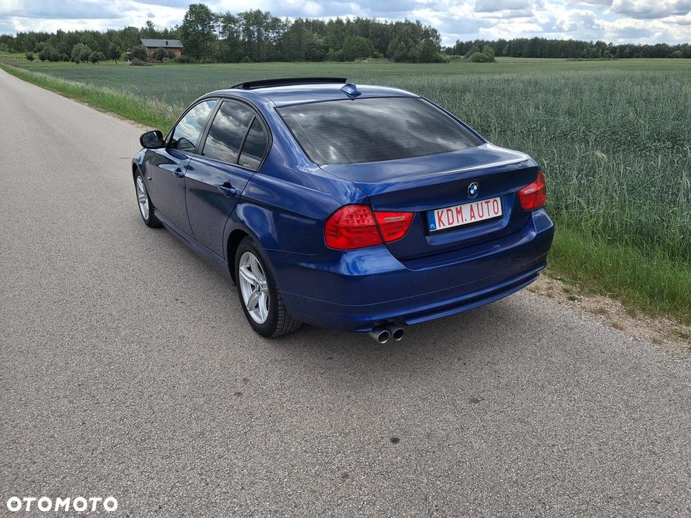 BMW Seria 3 - 11