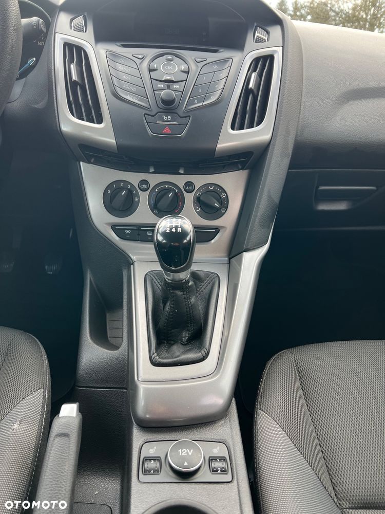 Ford Focus 1.0 EcoBoost Start-Stopp-System Champions Edition - 12