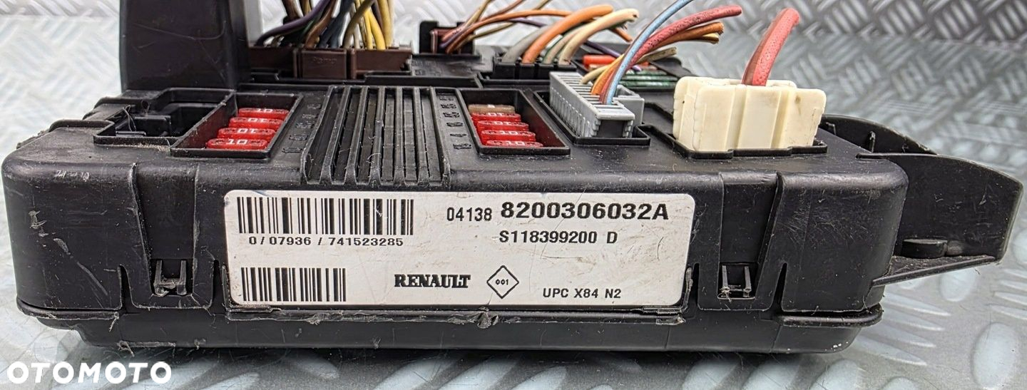 moduł BSI BSM UPC X84 N2 RENAULT MEGANE II SCENIC 2 8200306032A S118399200D - 9