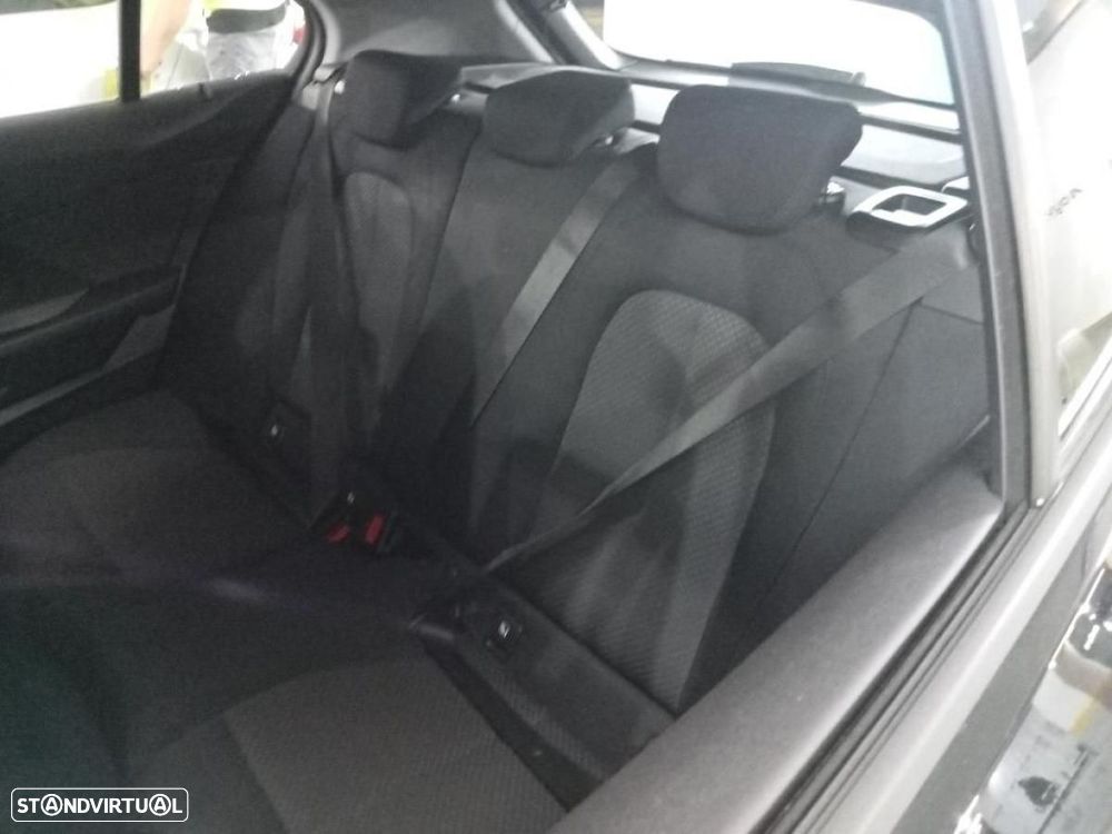 BMW 116 d Advantage Auto - 4