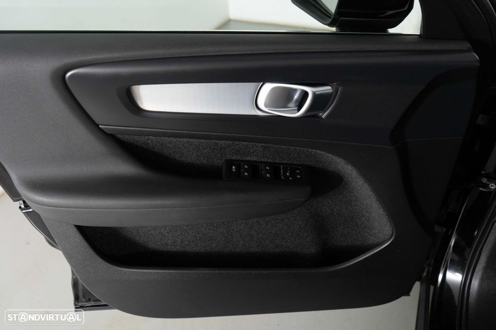 Volvo XC 40 1.5 T4 PHEV Inscription Expression - 16