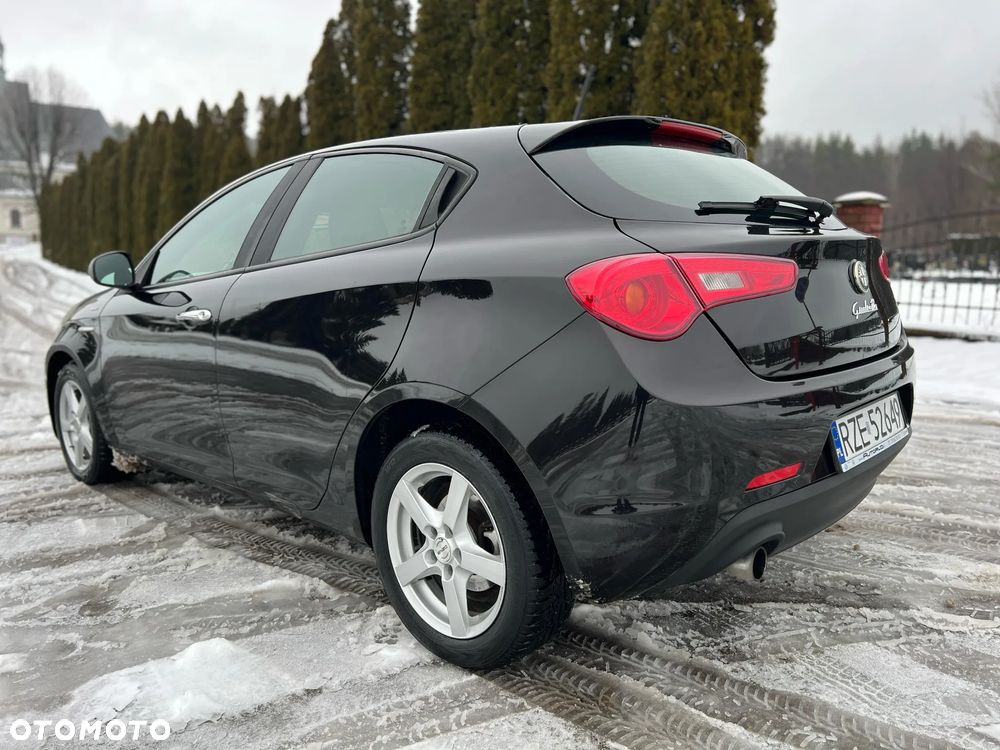 Alfa Romeo Giulietta 1.6 JTDM Veloce - 21