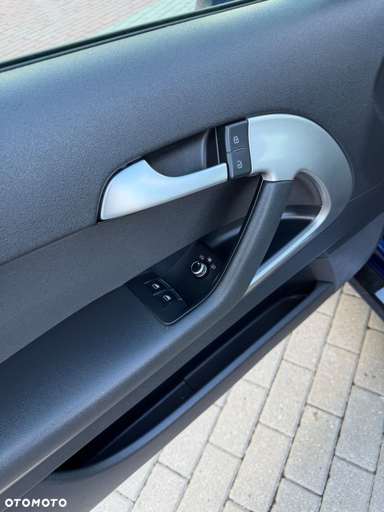 Audi A3 Sportback - 8