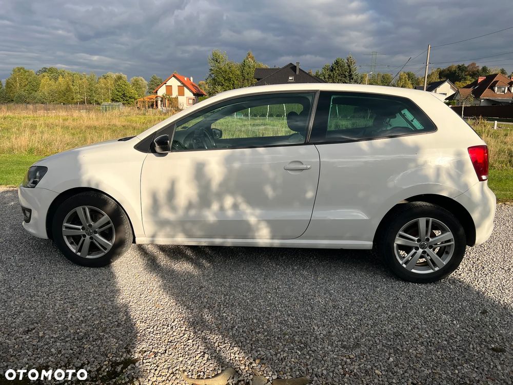 Volkswagen Polo 2012 photo 4
