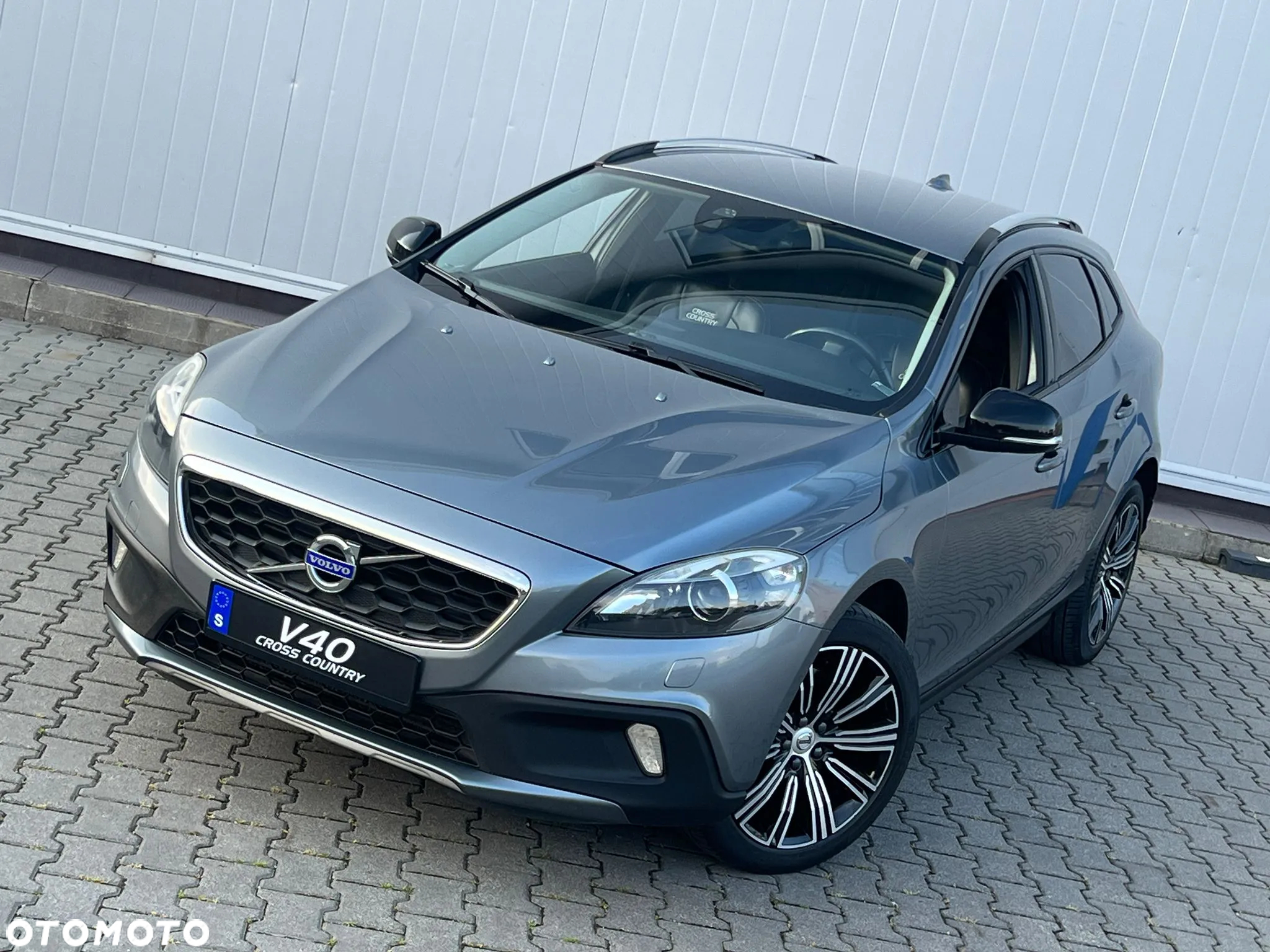 Volvo V40 Cross Country D3 Drive-E Base - 5