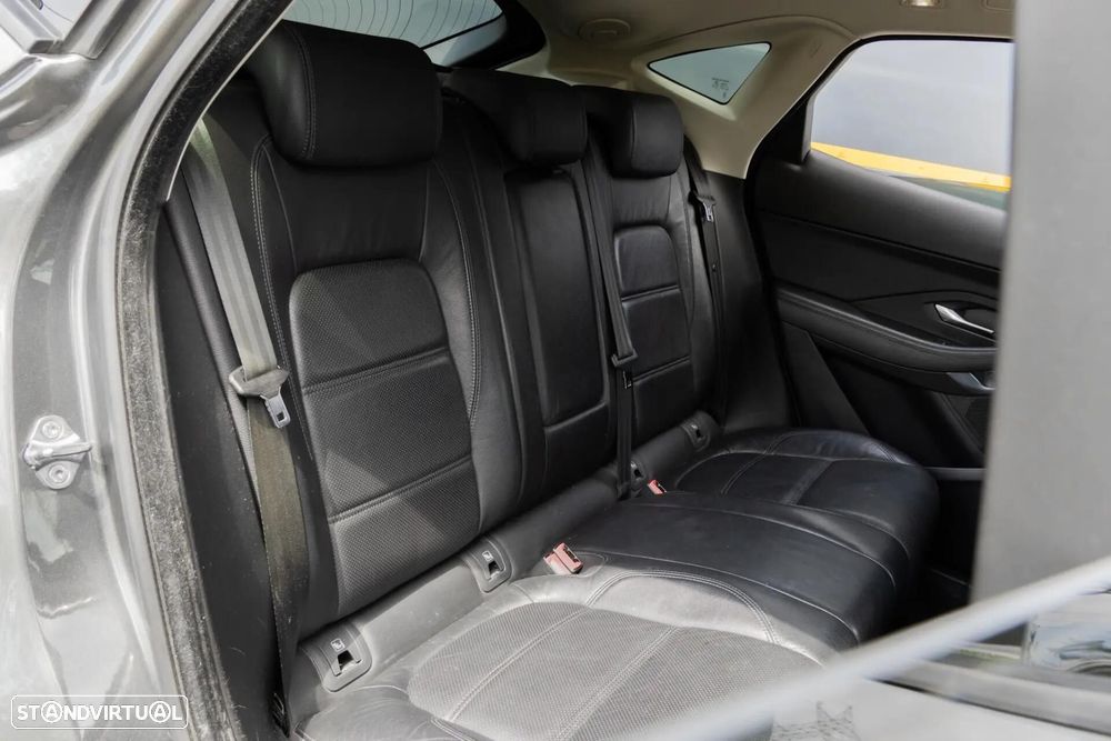 Jaguar E-Pace 2.0 i4D SE - 47