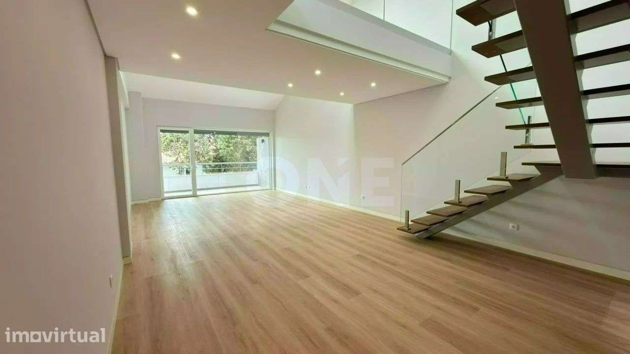 Apartamento T3+1 em Carcavelos, Cascais - Grande imagem: 2/33