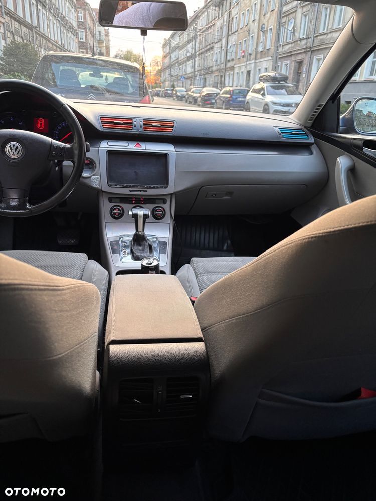 Volkswagen Passat 2.0 TDI DPF Comfortline DSG - 14