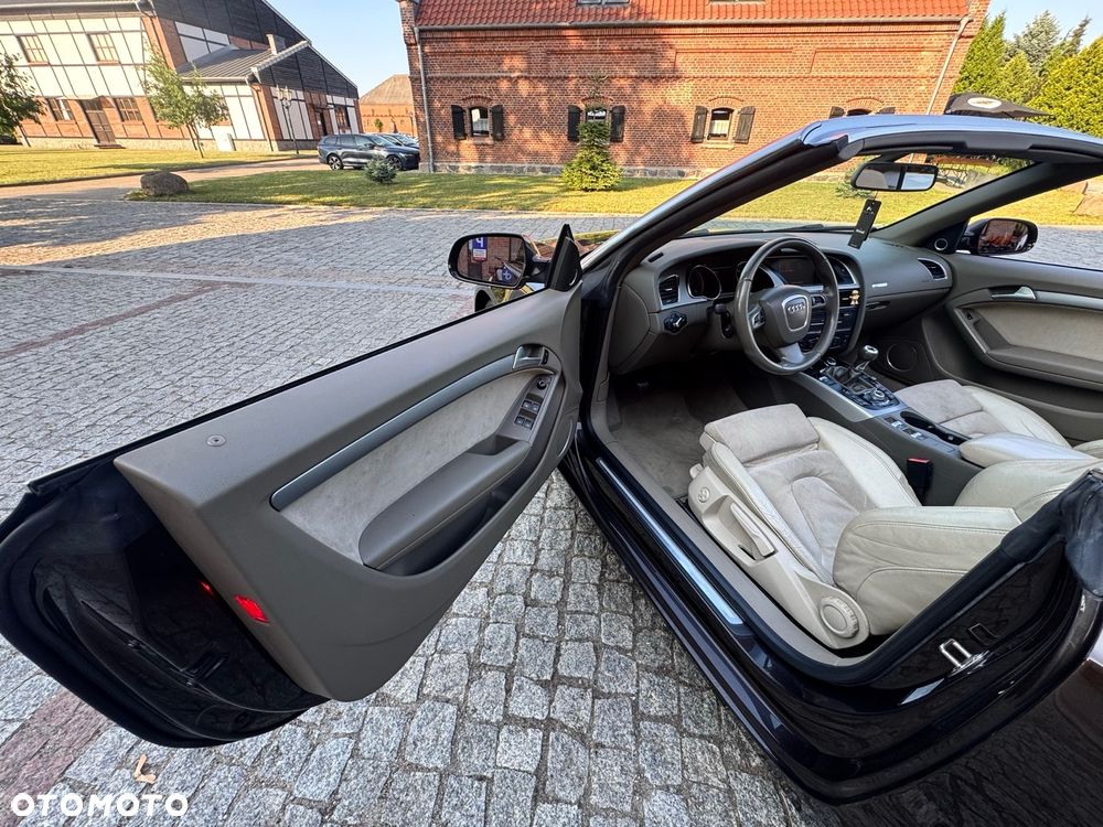Audi A5 Cabrio - 30