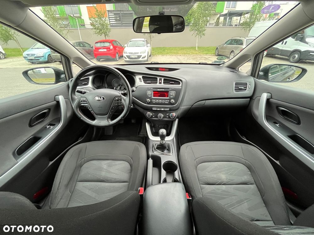Kia Ceed 1.4 M - 24