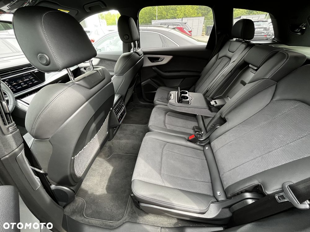 Audi Q7 50 TDI mHEV Quattro S Line Tiptr - 34