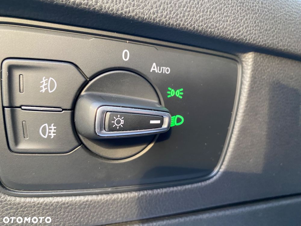 Volkswagen Passat 2.0 TDI BMT Highline DSG - 12