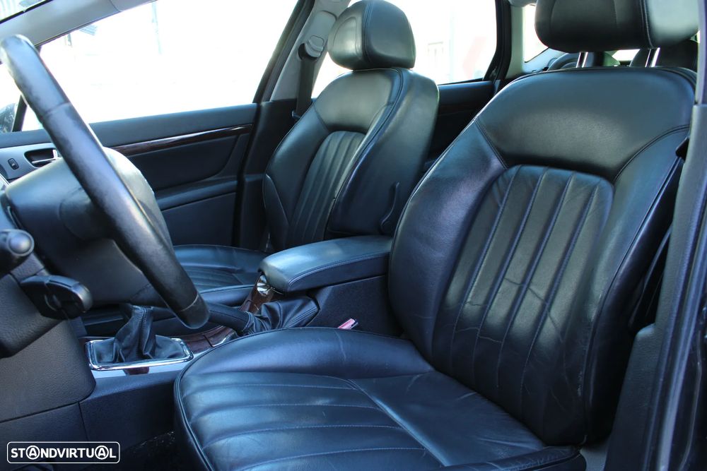 Peugeot 407 SW 1.6 HDi Premium - 18
