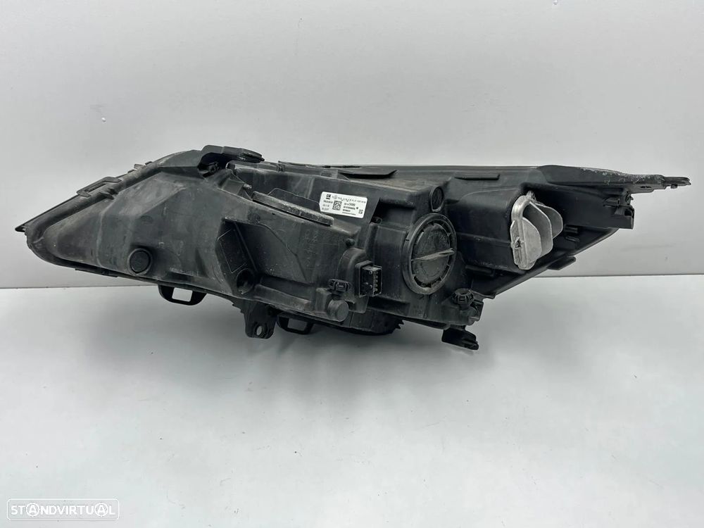 Frente Completa - Opel Astra K (2019) - 22