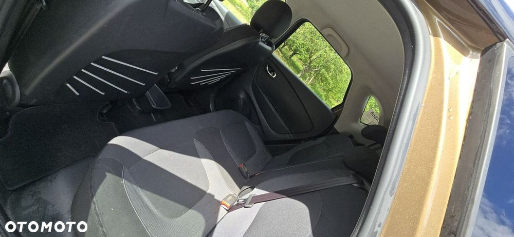 Renault Captur - 15