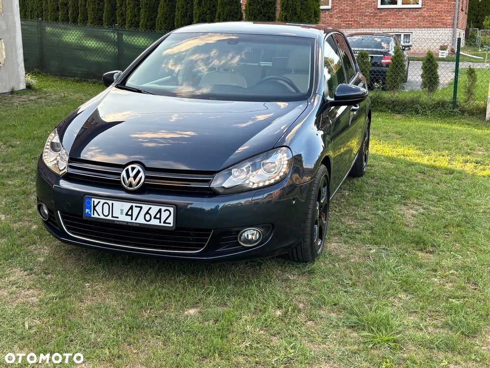 Volkswagen Golf 2.0 TDI Highline - 1