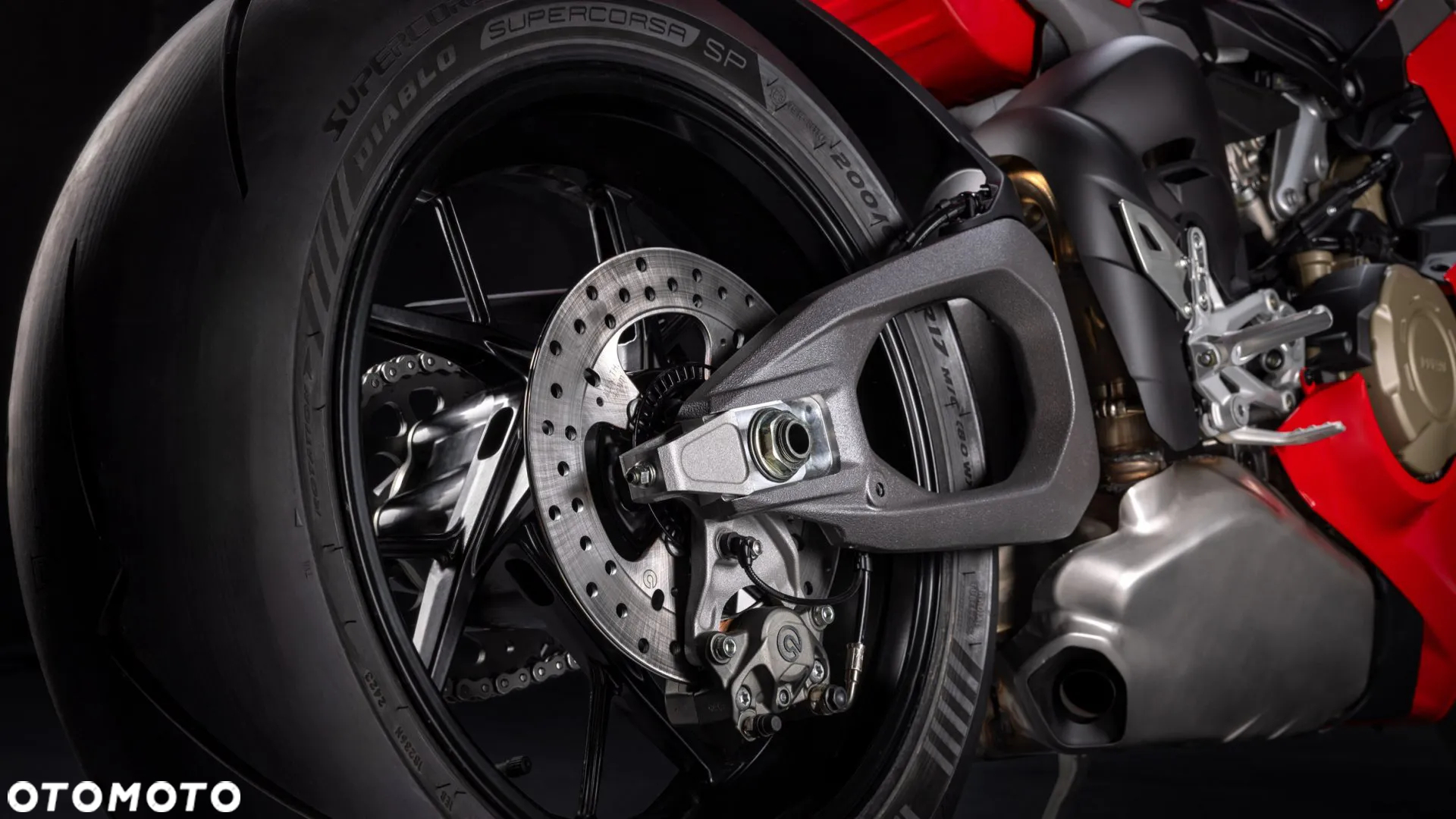 Ducati Streetfighter V4 - 12