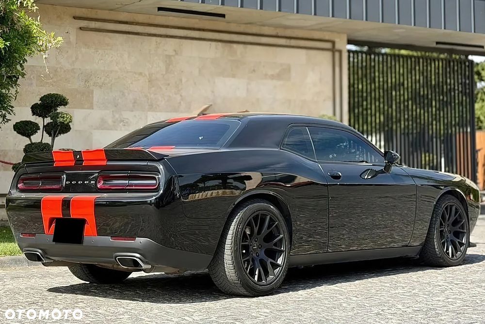 Dodge Challenger 5.7 R/T - 5