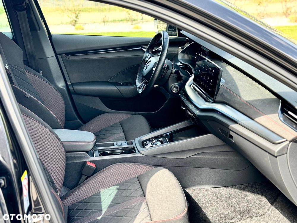 Skoda Octavia 2.0 TDI DSG 4x4 RS Plus - 40