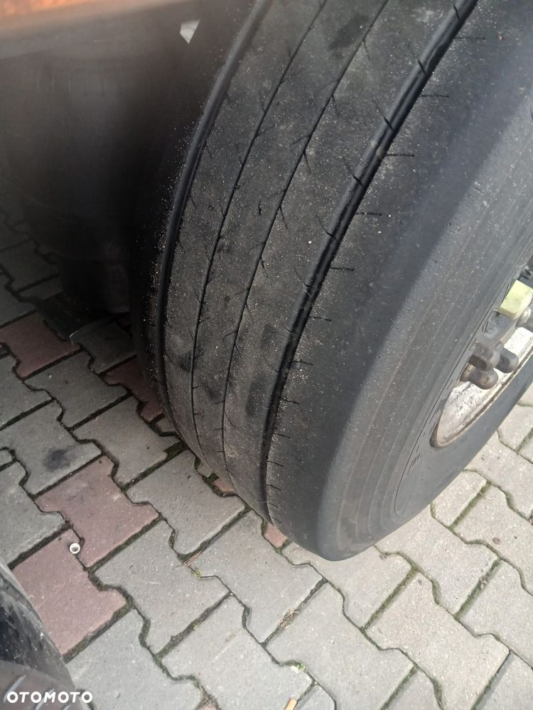 Schmitz Cargobull SCB*S3T - 2