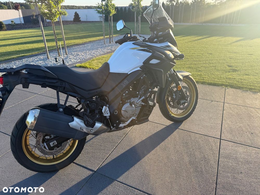 Suzuki V-STROM - 6