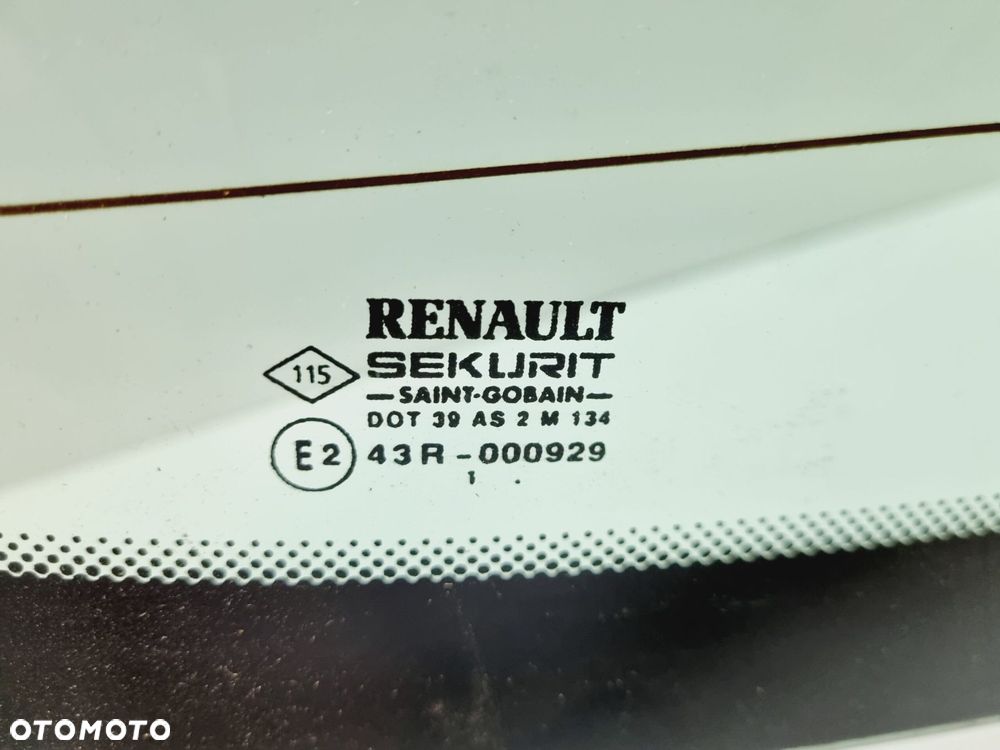 Szyba tylna RENAULT LAGUNA HATCHBACK 2001-2007 - 4