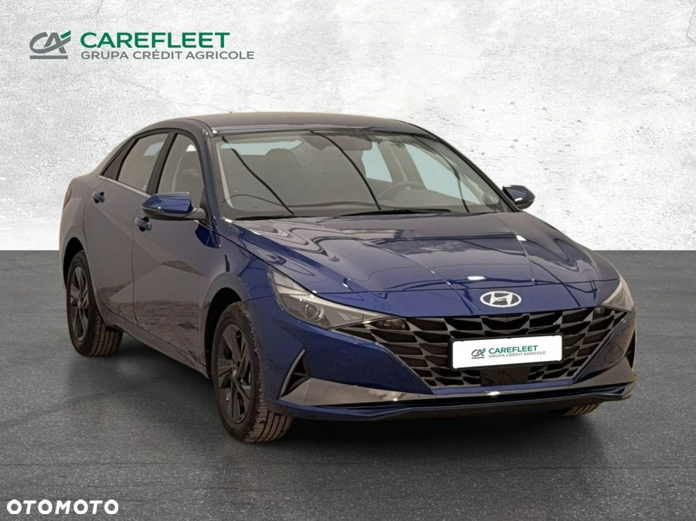 Hyundai Elantra - 3