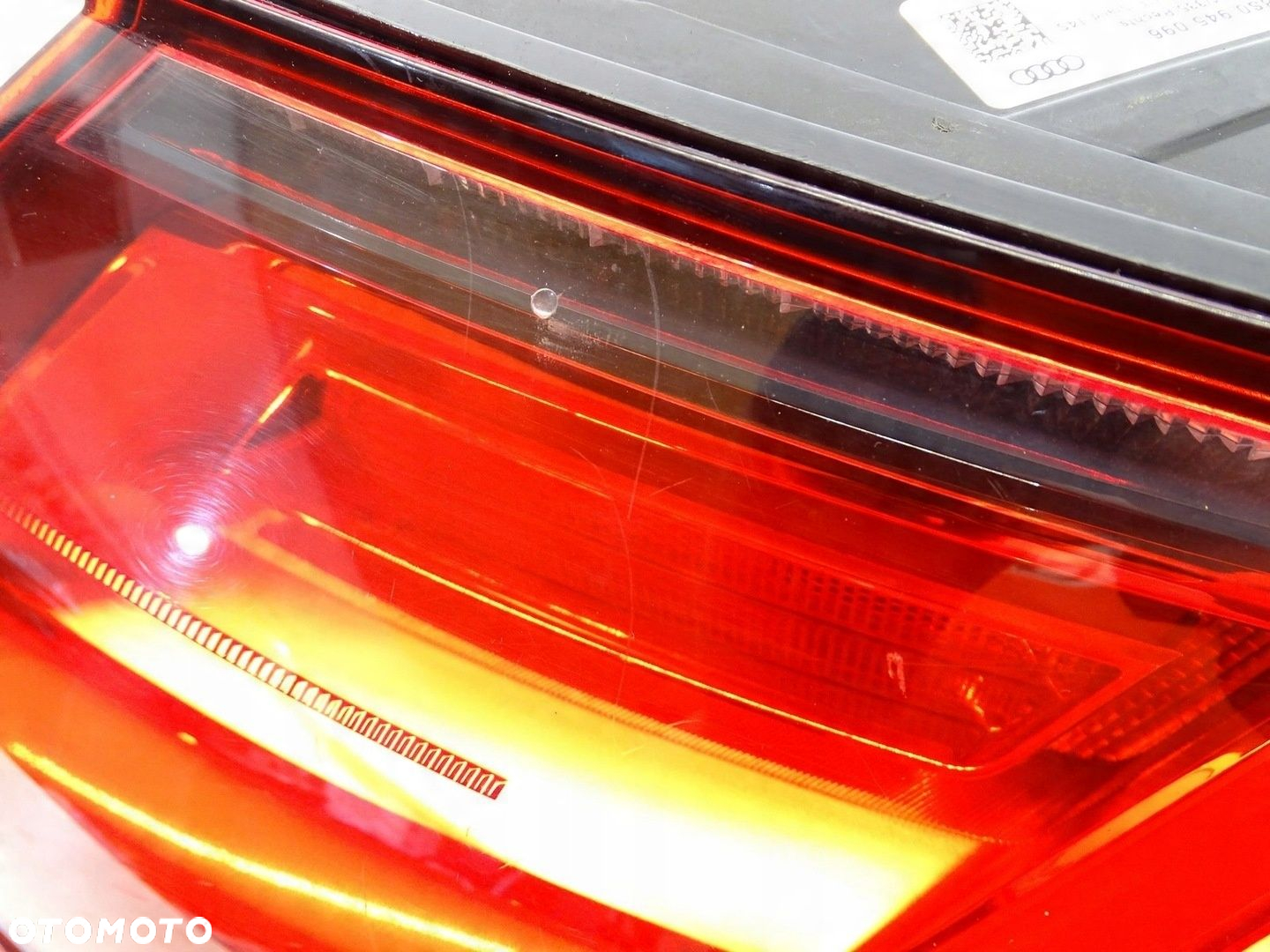 LAMPA PRAWA TYŁ TYLNIA AUDI TT 8S UK 8S0945096 - 11