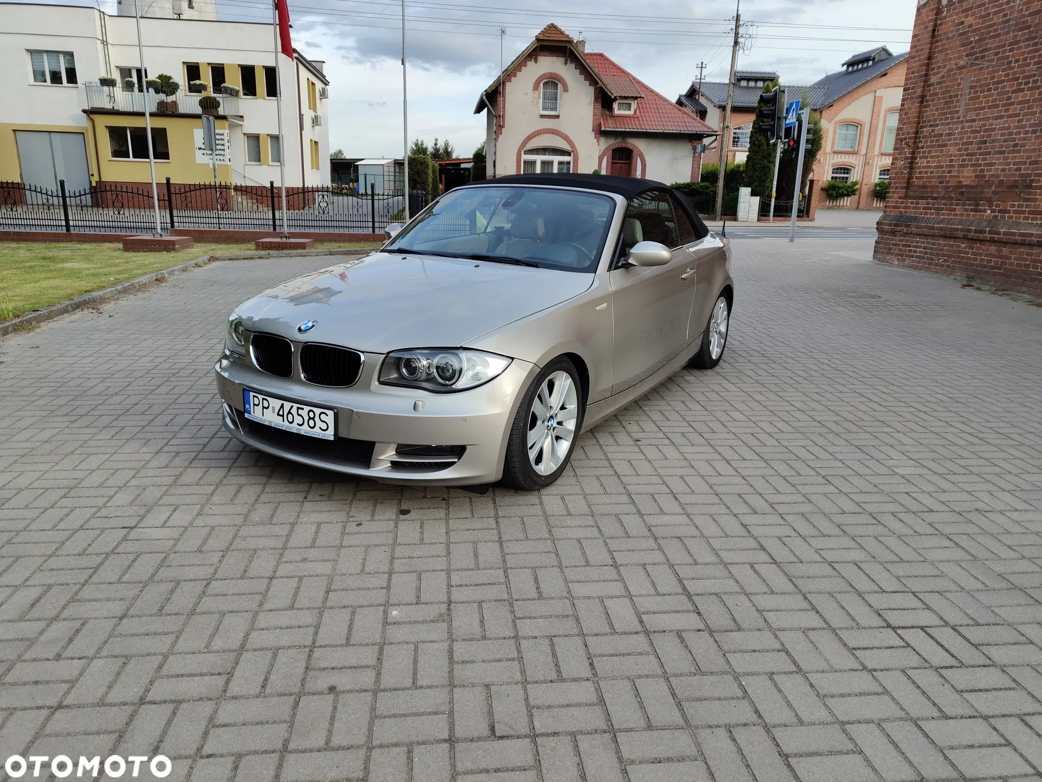 BMW Seria 1 118i Cabrio Edition Exclusive - 13