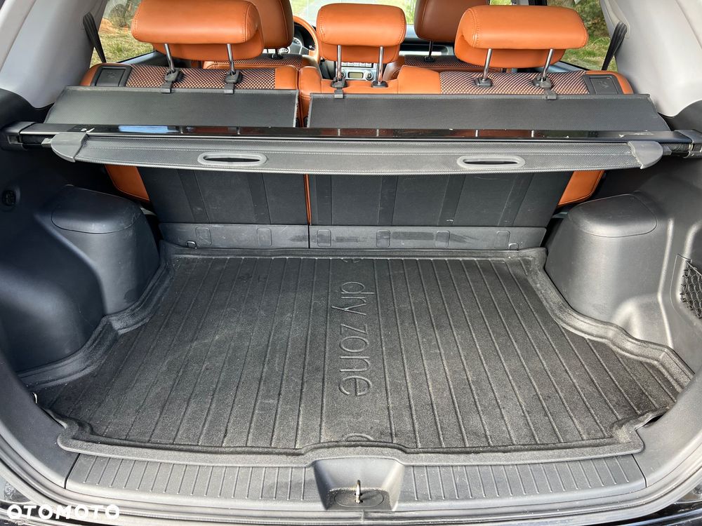 Kia Sportage 2.0 CRDi Freedom + - 11