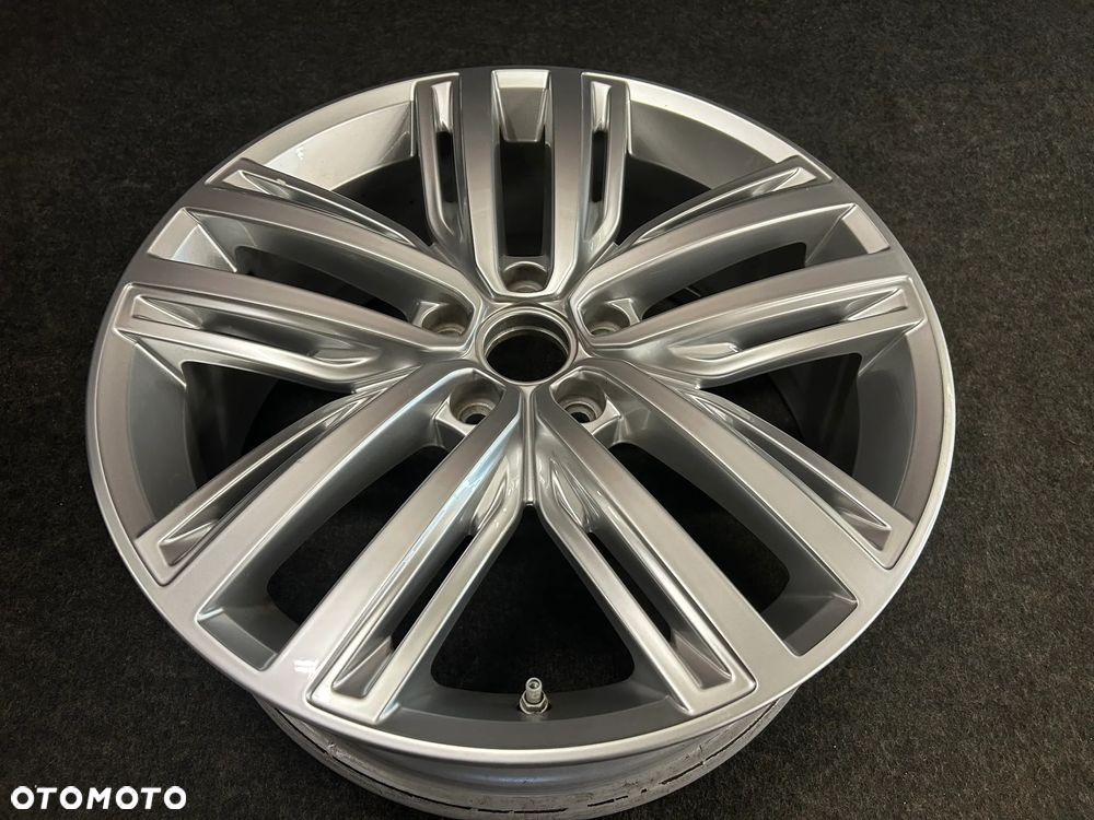 Alufelga VW Tiguan II 19 cali 5x112 1szt. Ładna! 5NA601025AP - 2
