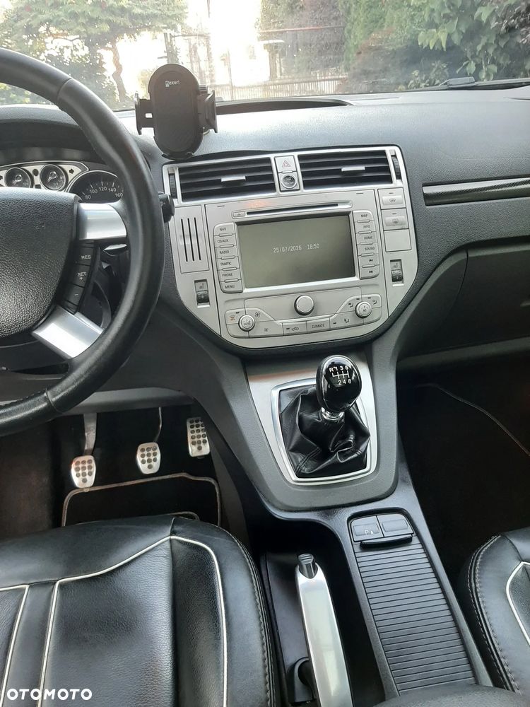 Ford Kuga 2.0 TDCi Individual - 12