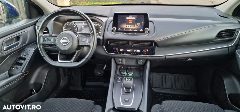 Nissan Qashqai 1.3 l MHEV X-Tronic N-Connecta - 8