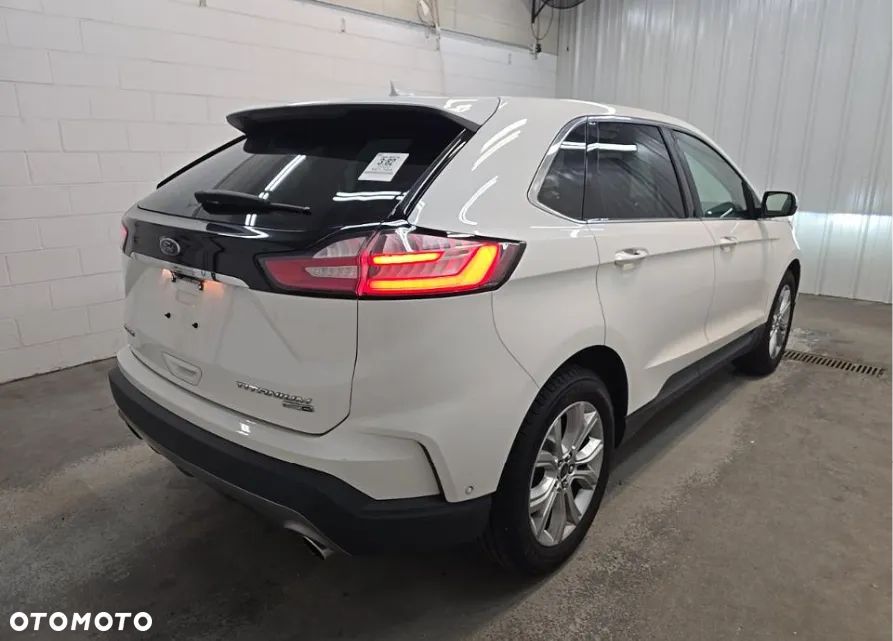 Ford Edge - 4