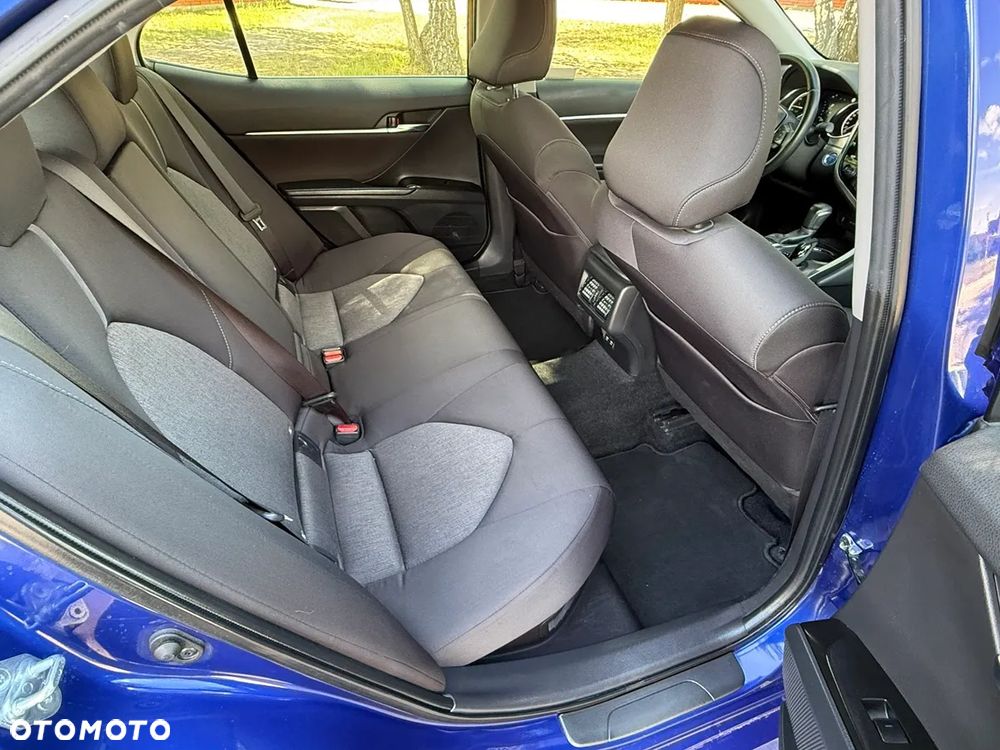 Toyota Camry 2.5 Hybrid Comfort CVT - 15
