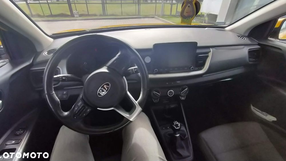 Kia Stonic 1.2 L - 2