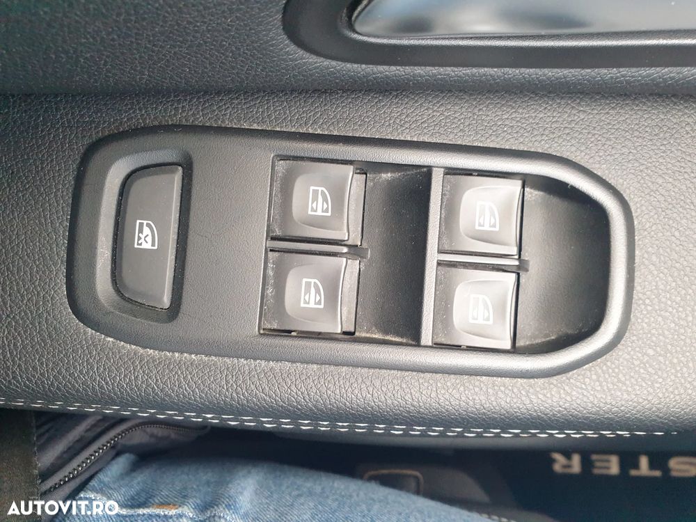 Dacia Duster 1.5 Blue dCi 4WD Prestige jante 17" - 32