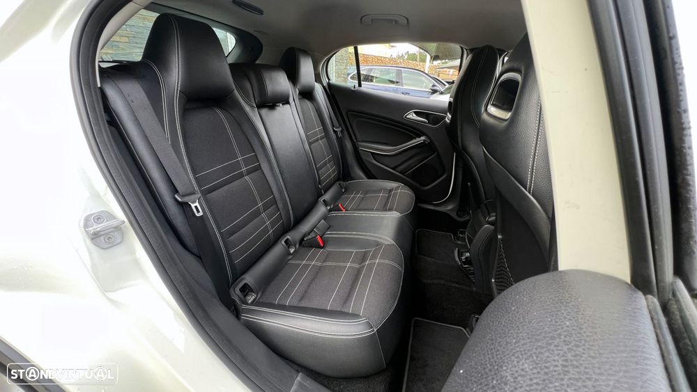 Mercedes-Benz GLA 180 CDI Aut. - 13