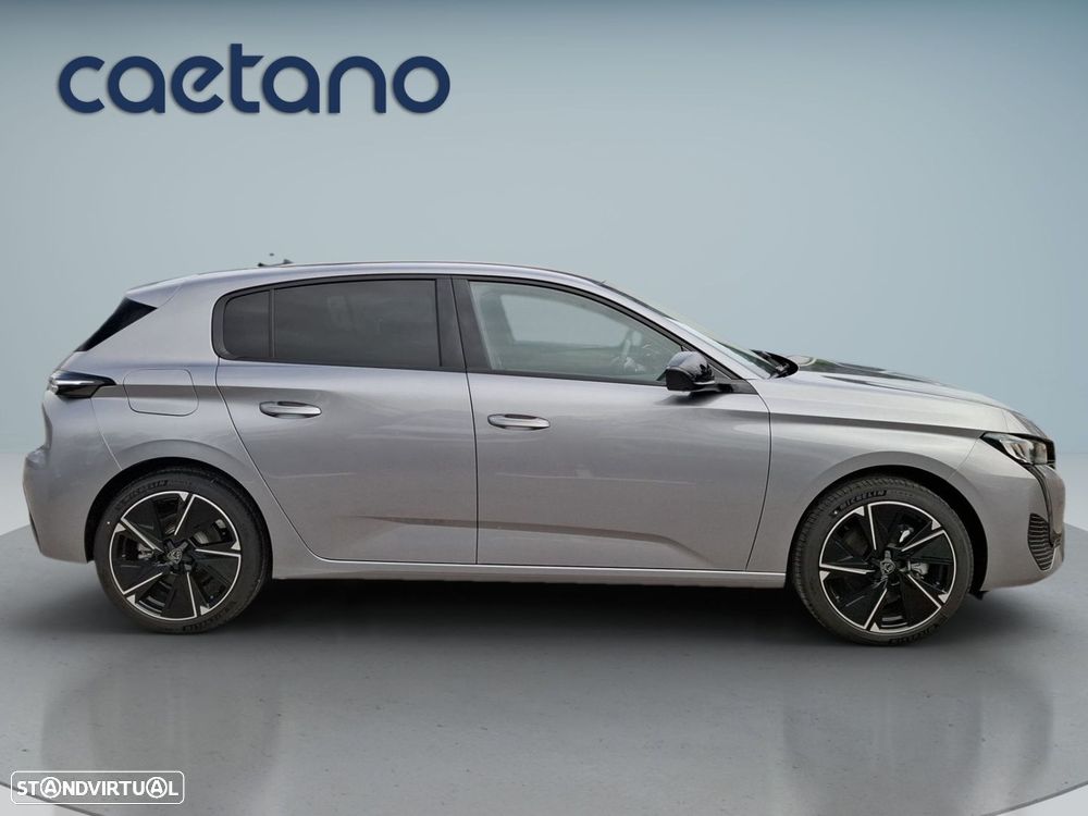 Peugeot e-308 54 kWh Allure - 9