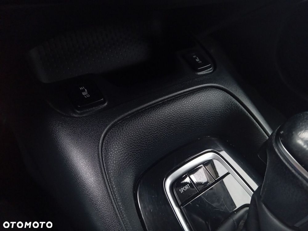 Toyota Corolla - 20