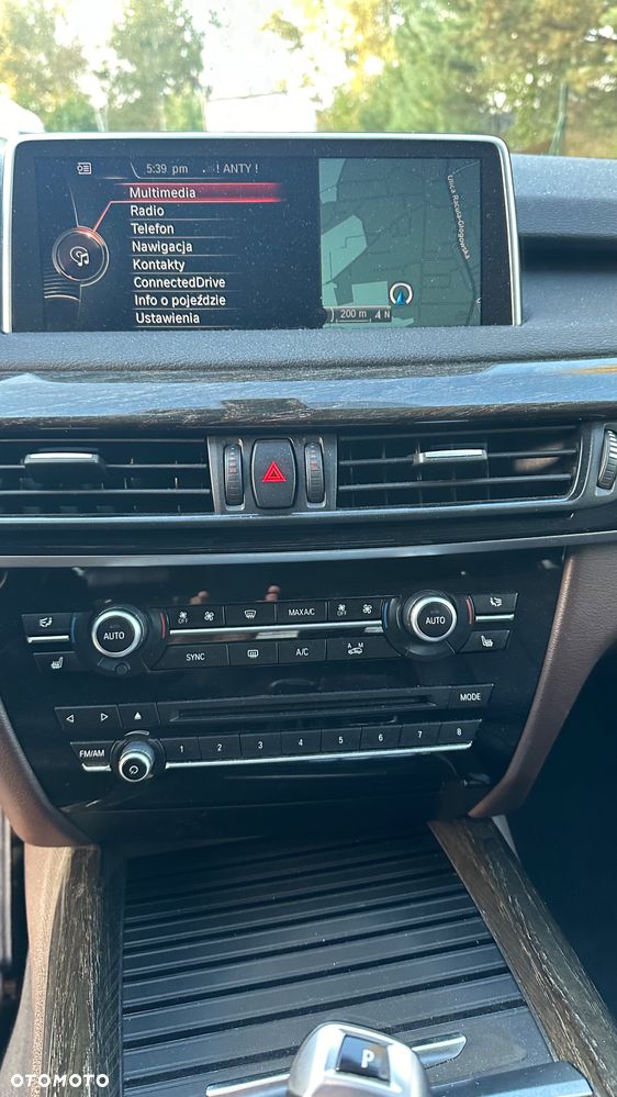 BMW X5 xDrive35i Edition Exclusive - 12